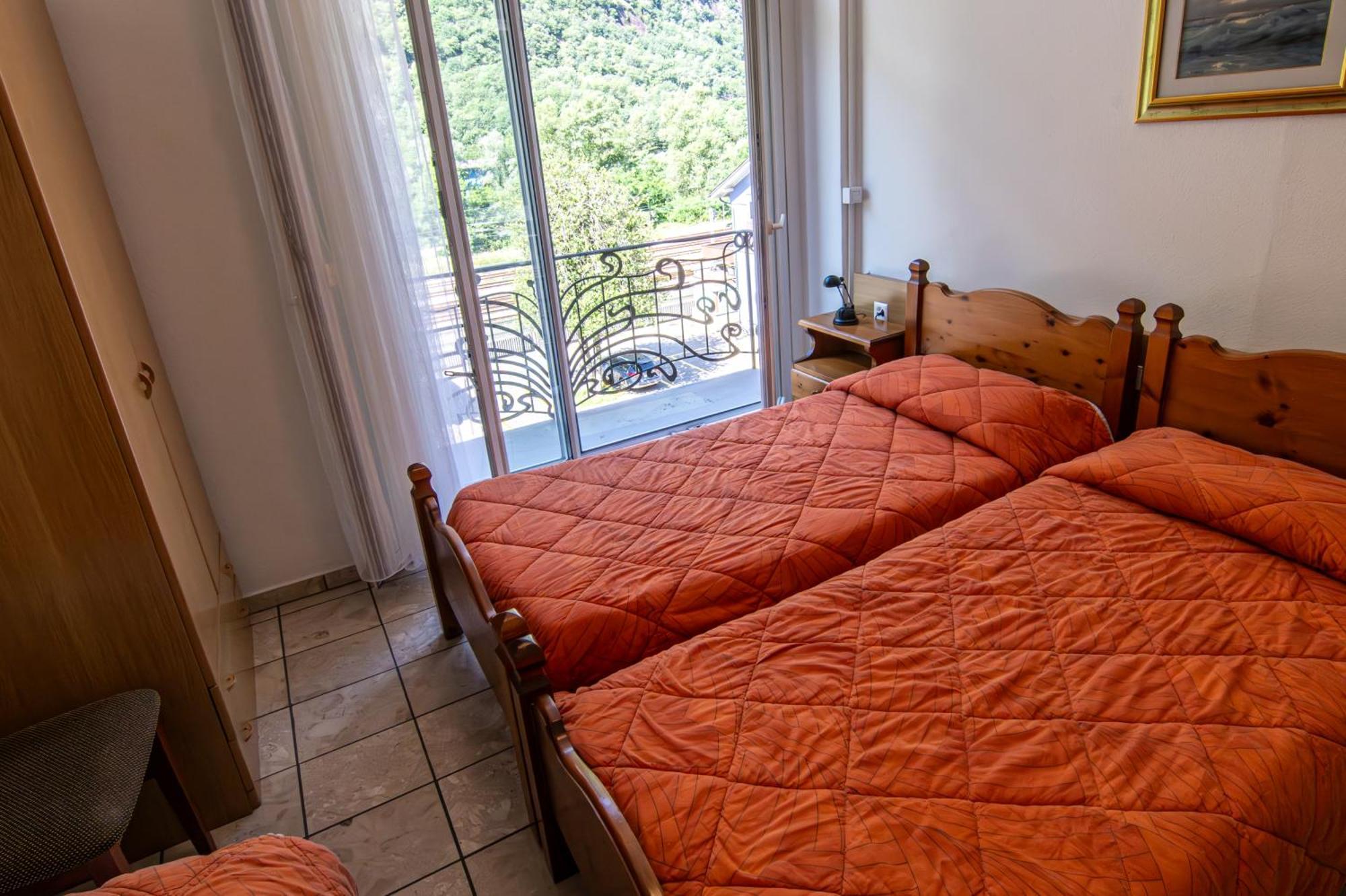 Albergo Stazione Bodio Bagian luar foto