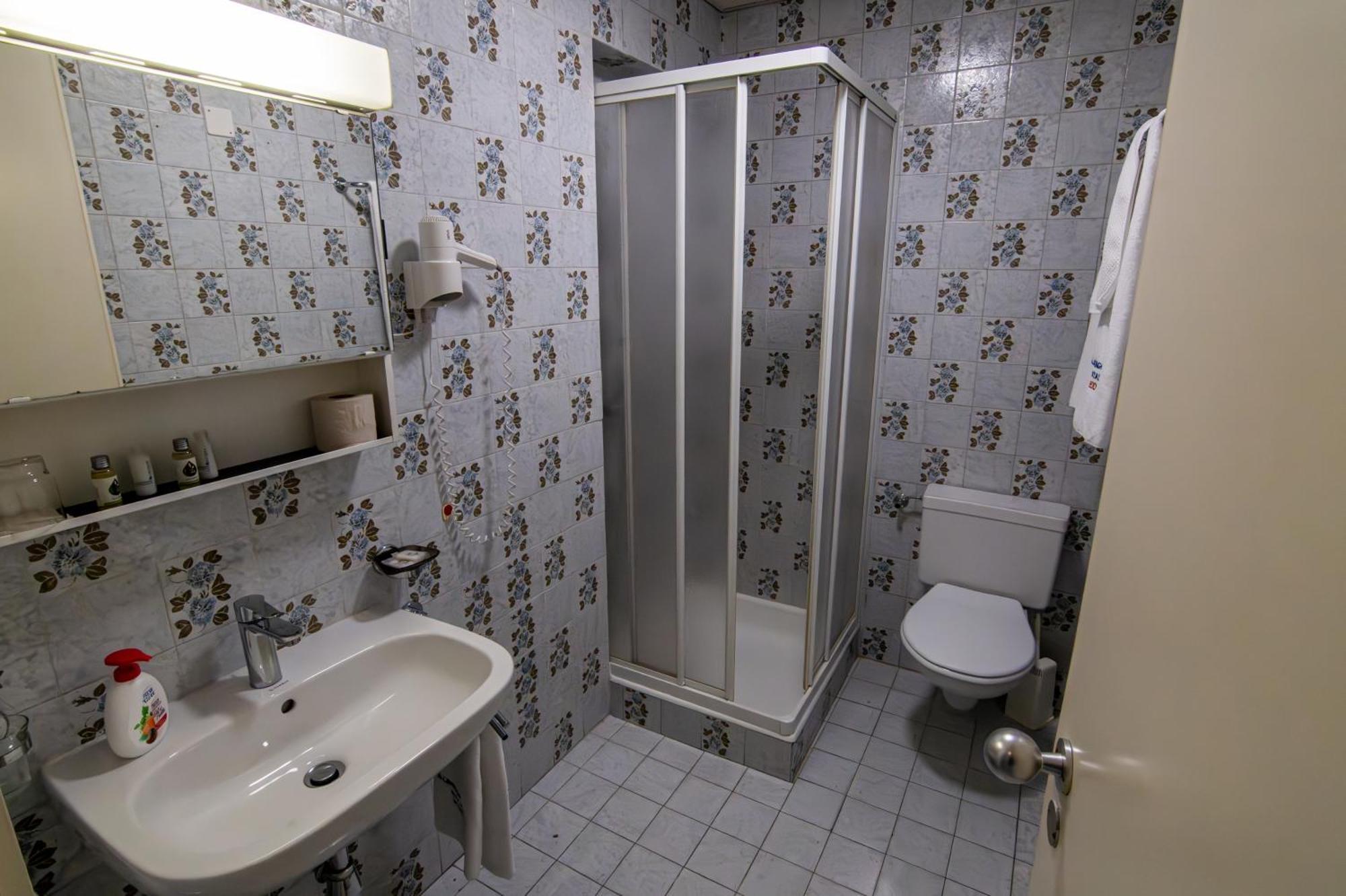 Albergo Stazione Bodio Bagian luar foto