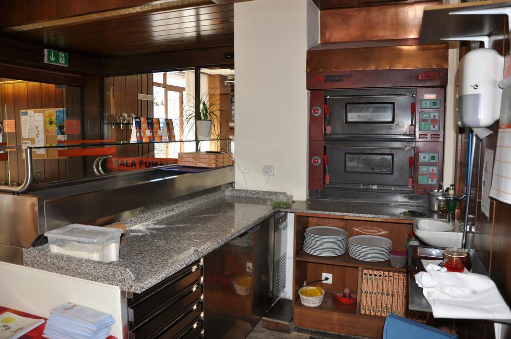 Albergo Stazione Bodio Bagian luar foto
